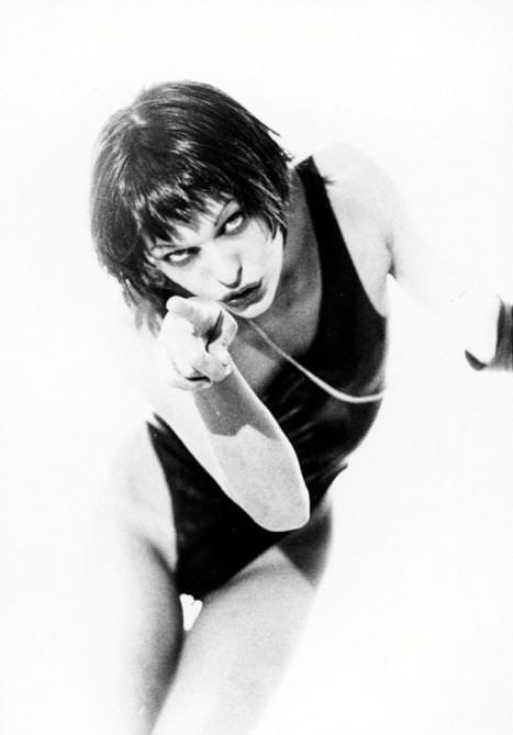 Красивые фото Миллы Йовович 20-ти летней давности