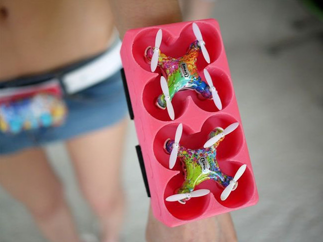 Фото: SexyCyborg - китайская техноняша