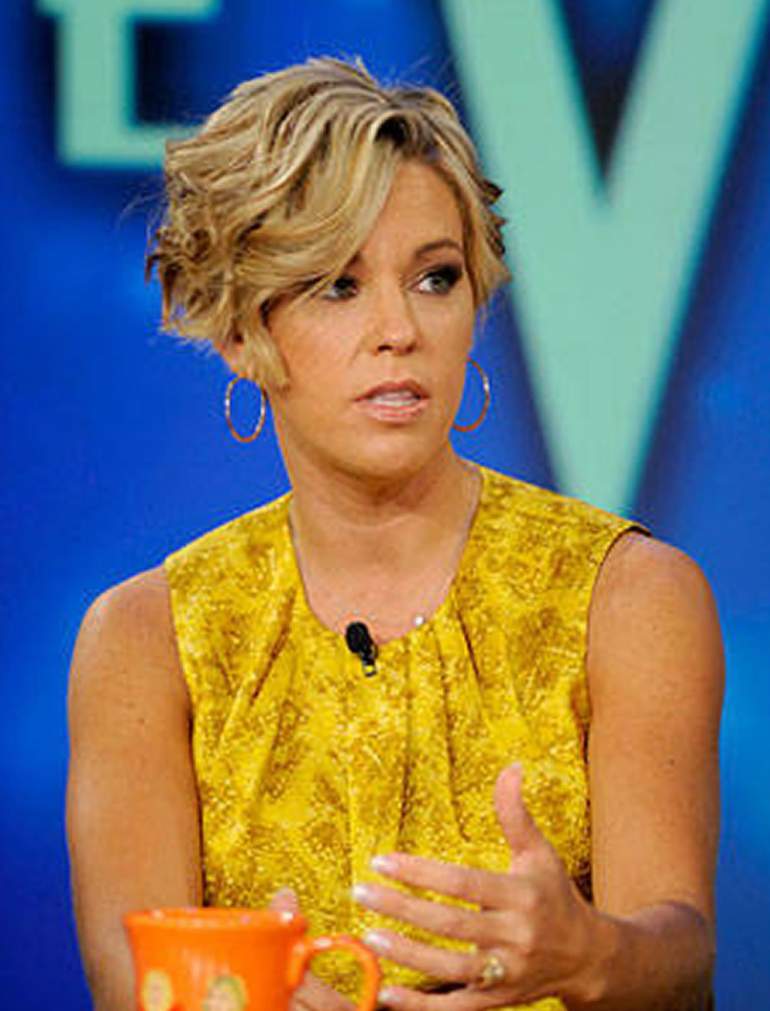 Раздевается Kayla Synz фото