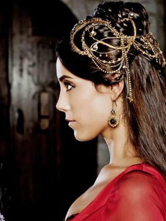 Актриса: Фирузе Хатун - разные фото