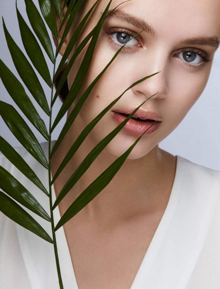 Красивые девушки и Чистая кожа лица