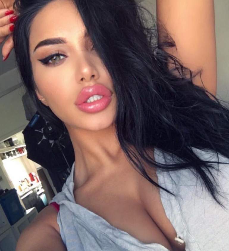 Красивые девушки и Красивые большие губы