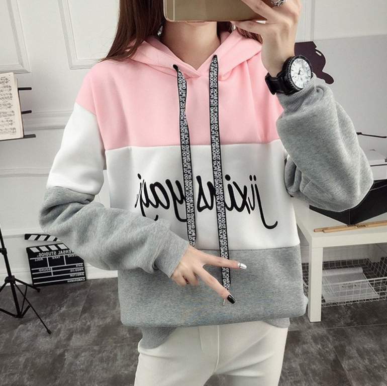 Красивые девушки и Модные толстовки для девушек