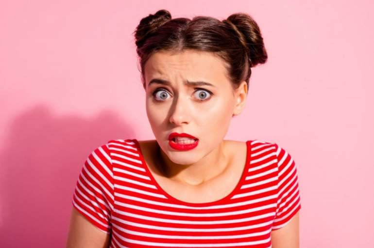 Красивые девушки и Удивленные глаза