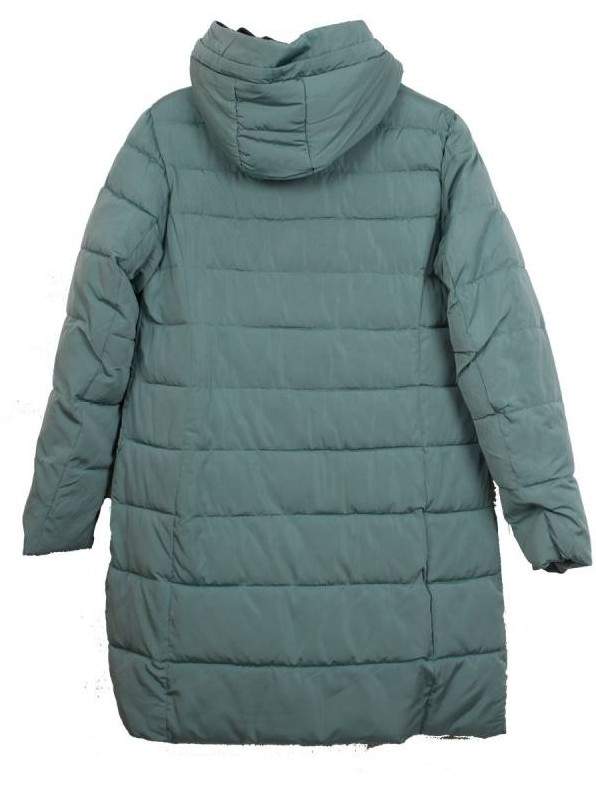 Стиль: Пуховик мятного цвета - фото идеи