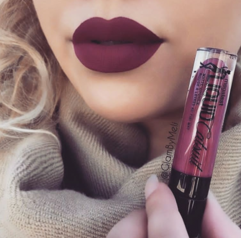 Стиль: Стойкая помада - фото идеи