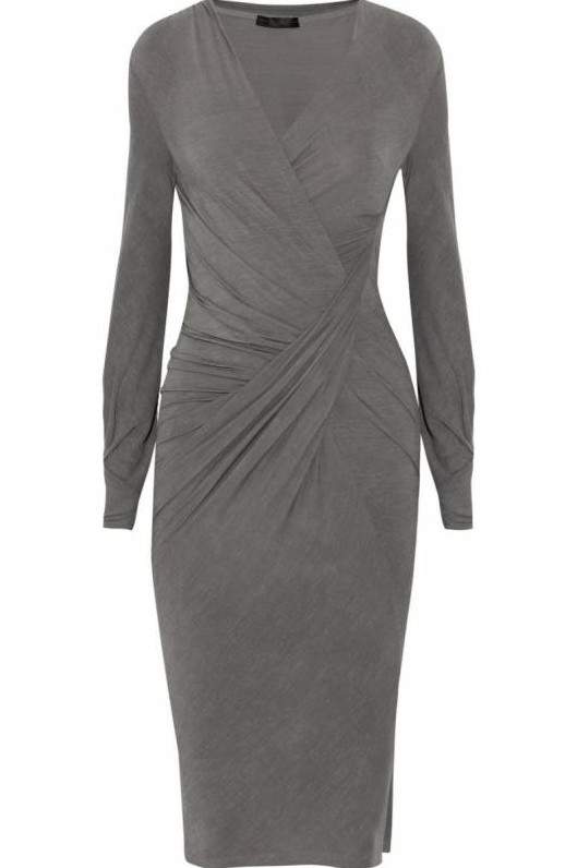 Стиль: Трикотажное платье с запахом - фото идеи