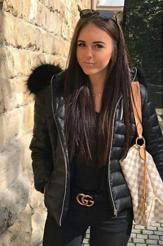 Стиль: Зимние кожаные короткие куртки - фото идеи