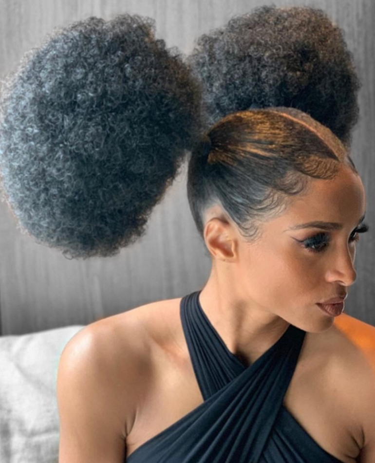 Афро резинка. Прически с афрорезинками. Афрокосички. Прически с афро резинками для детей. Ciara afro hair.