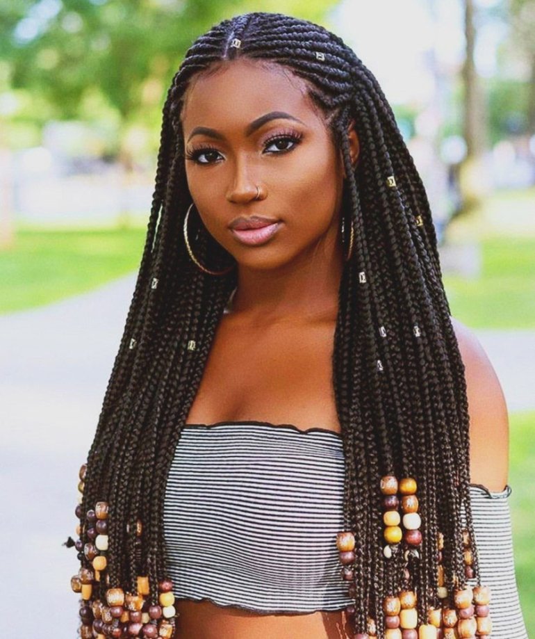 Красивые девушки и Афроамериканские косички