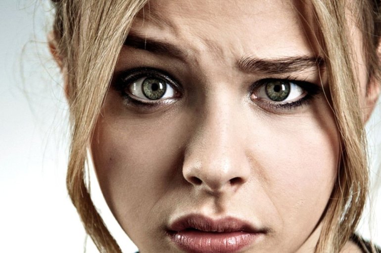 Красивые девушки и Разные лица