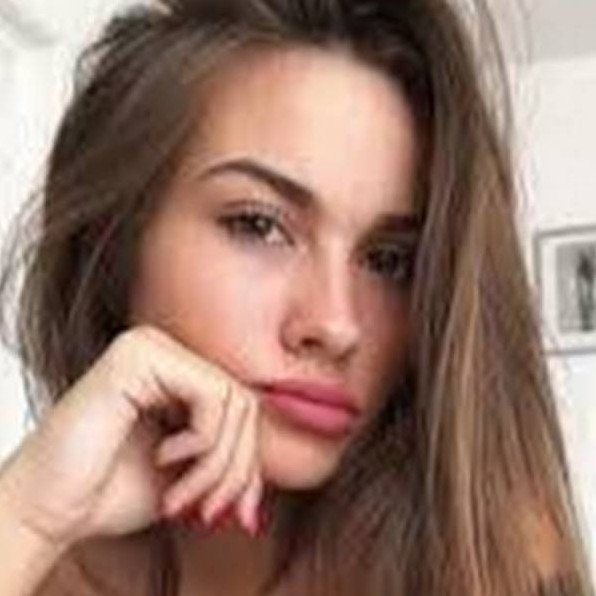 Обычное лицо очаровательные женщины на фото