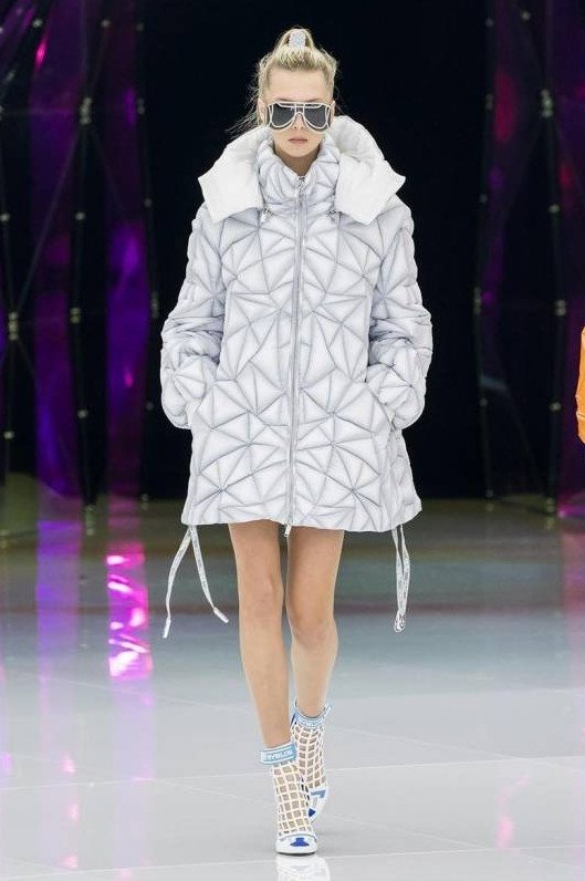 Стиль: Куртки подиум - фото идеи