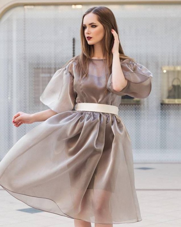 Стиль: Платье на выпускной с рукавами - фото идеи