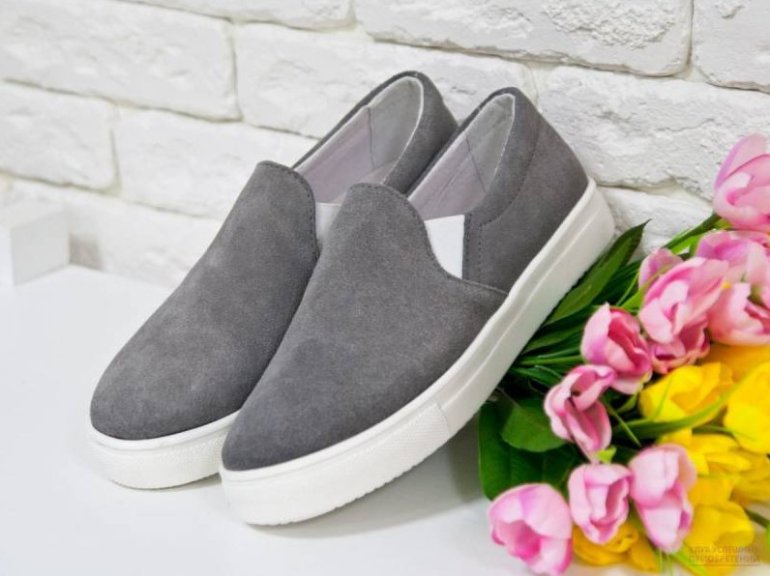 Стиль: Розовые слипоны - фото идеи