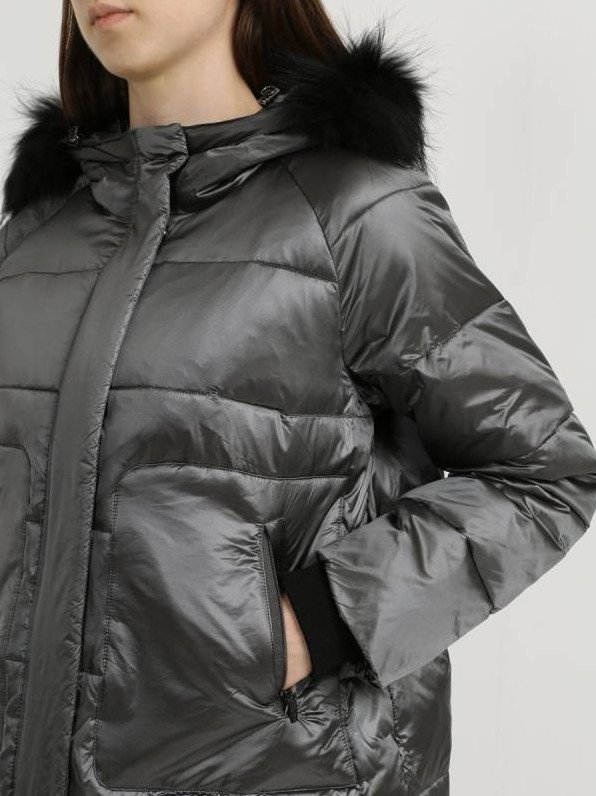 Стиль: Женский пуховик алессандро мандзони - фото идеи