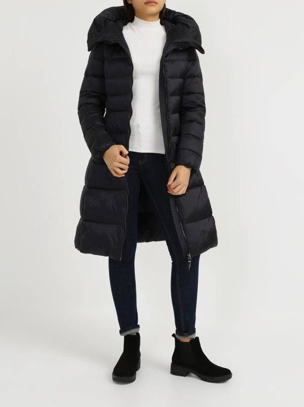 Стиль: Женский пуховик алессандро мандзони - фото идеи