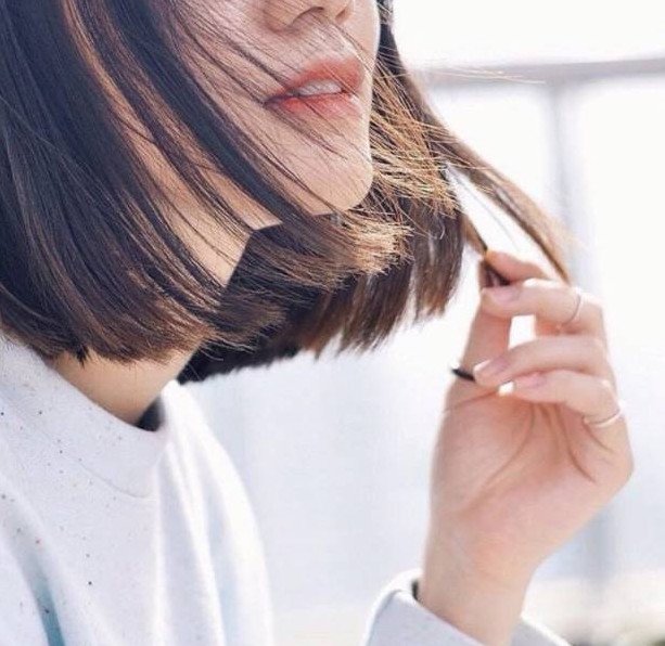 Волосы очаровательные женщины эстетика