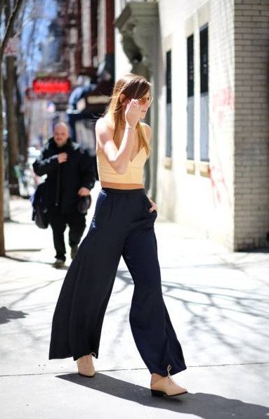 Стиль с широкими брюками