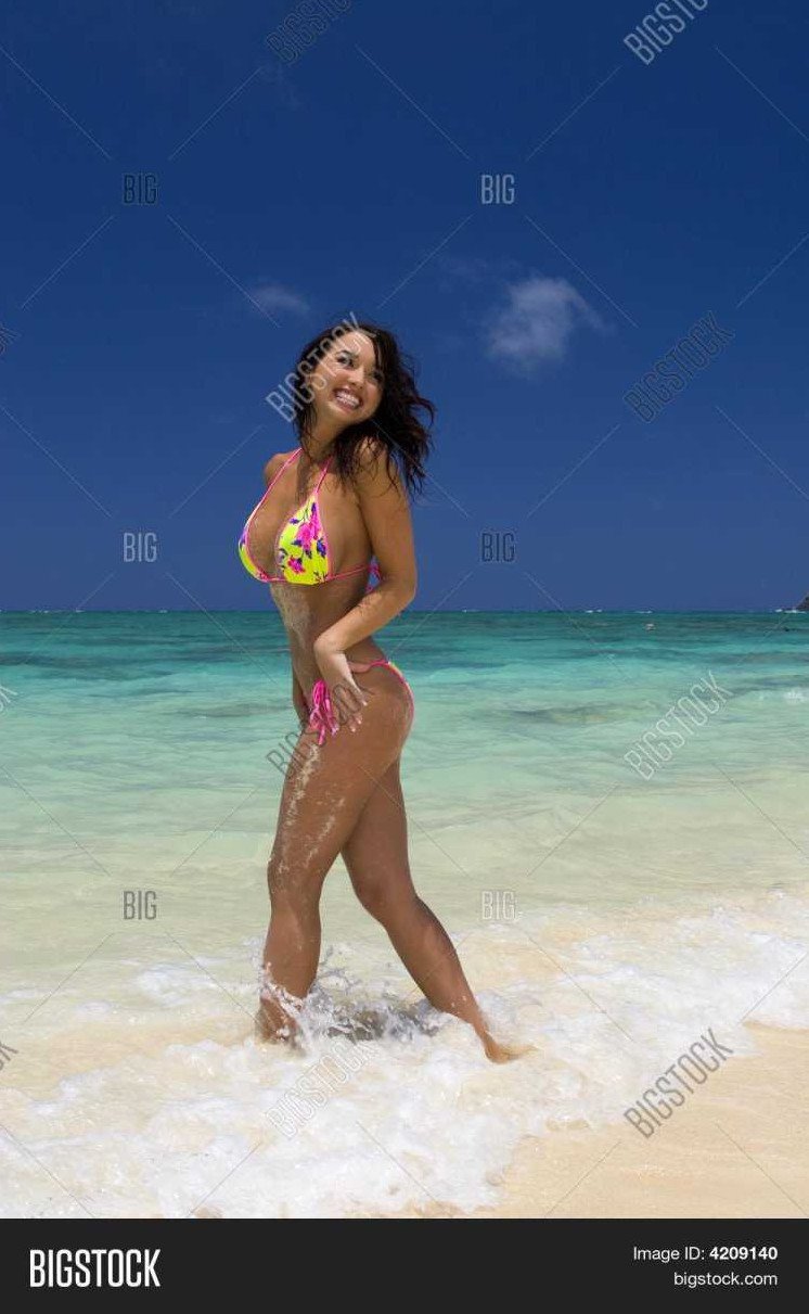 Женщины из Италии в бикини