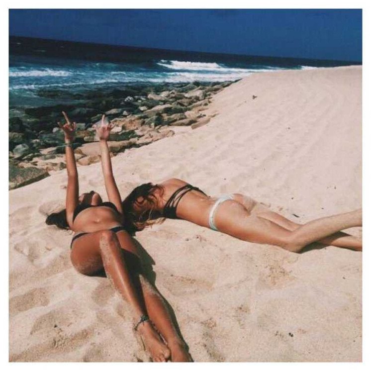 Женщины из Италии в бикини