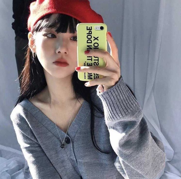 Нежная и милая кореянка