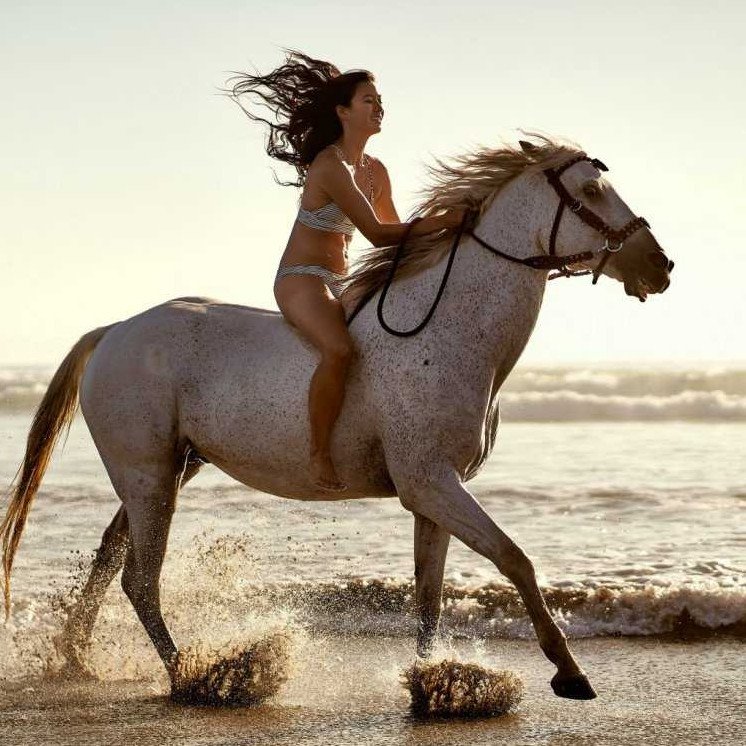 Большие задницы наездницы + много фото