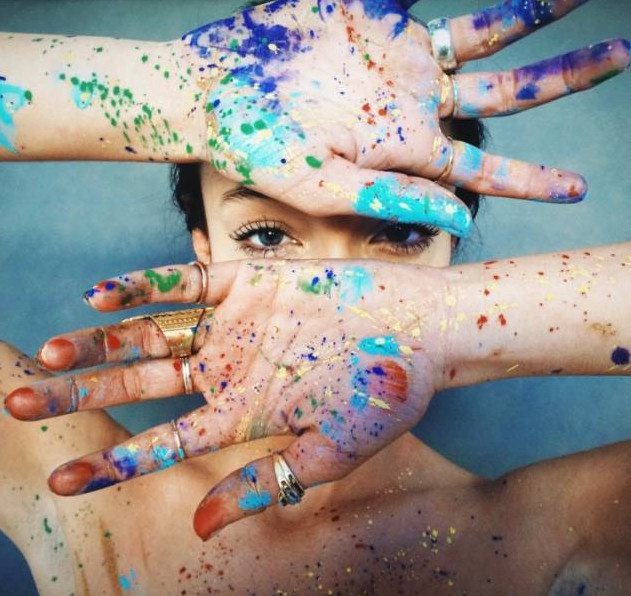 Сексуальные девушки в краске