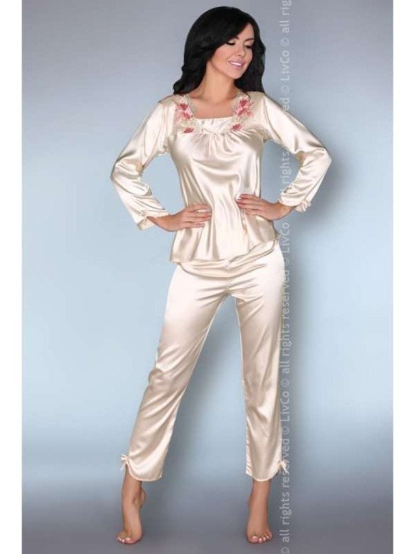 Мода: Костюм из шелка