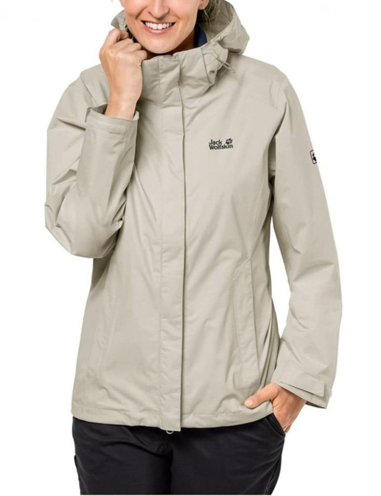 Джек Вольфскин: женская ветровка для комфорта и стиля