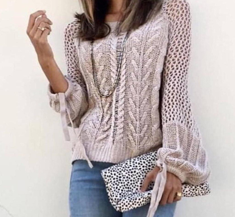 Модные женские джемперы для молодежи