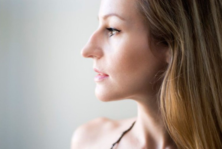 О форме орлиного носа у девушек