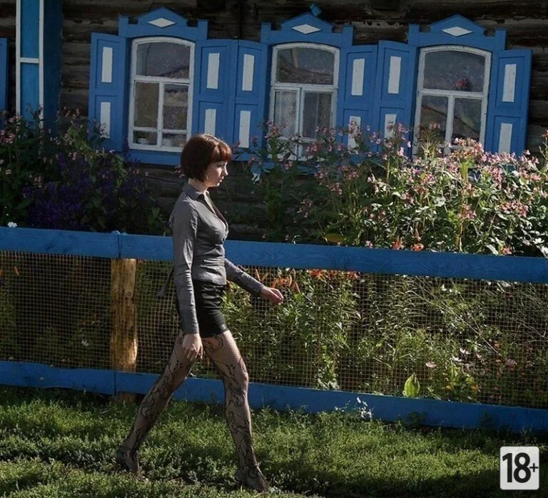 Прекрасные жительницы сельской местности, которые мечтают о встрече со своим рыцарем.